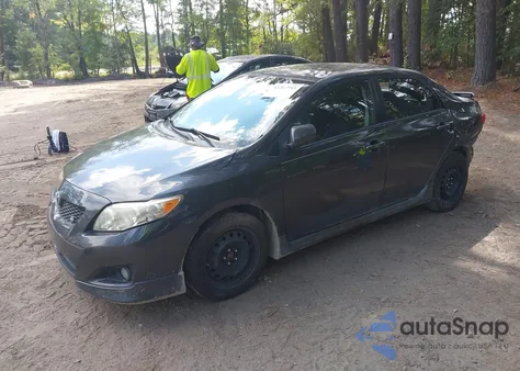 2009 Toyota Corolla S из США, поврежденный, VIN 1NXBU40E19Z003605